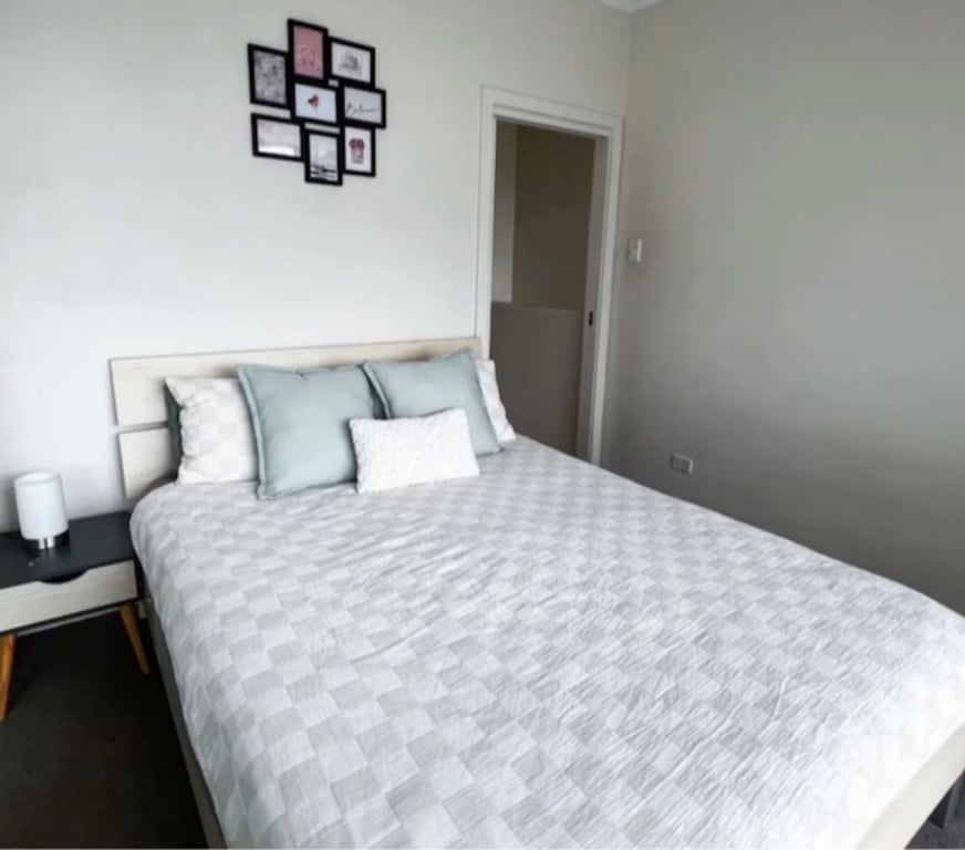 location saisonniere Hautes-Pyrénées Bagneres de Bigorre - Photos Vivastreet LOCATION AU MILIEU DES MONTAGNES ENNEIGEES