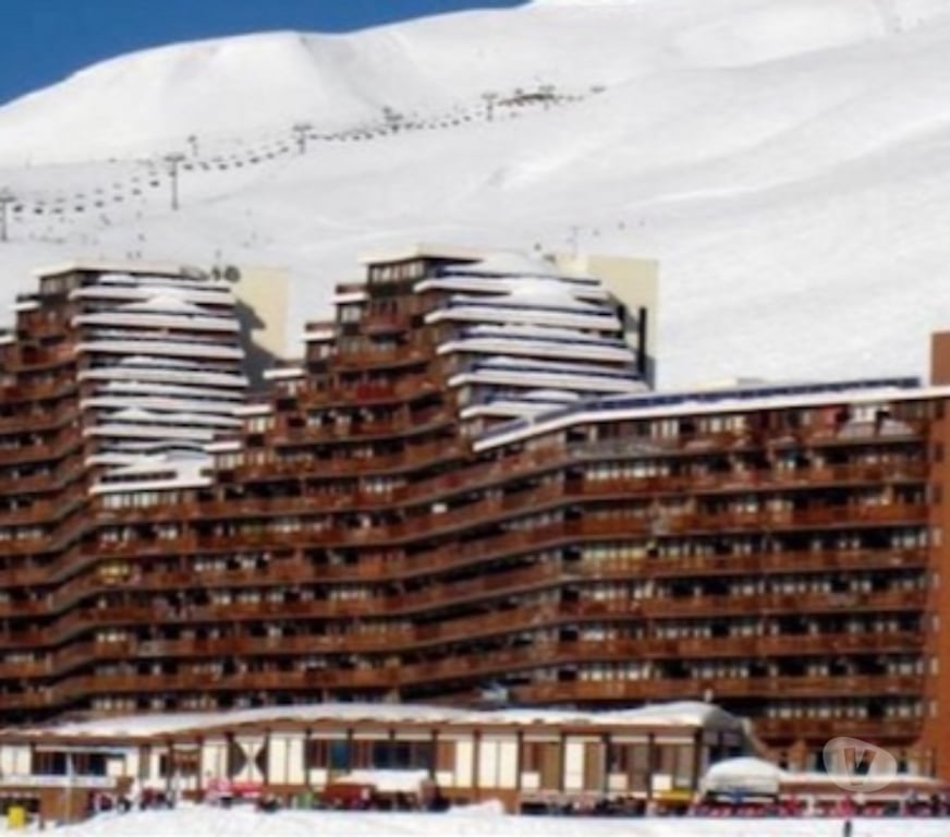 location saisonniere Hautes-Pyrénées Bagneres de Bigorre - Photos Vivastreet LOCATION AU MILIEU DES MONTAGNES ENNEIGEES