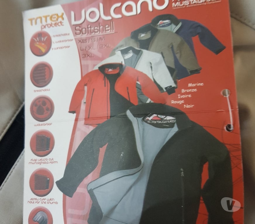 Vêtements occasion Essonne Juvisy sur Orge - 91260 - Photos Vivastreet blouson Softshel Homme XL