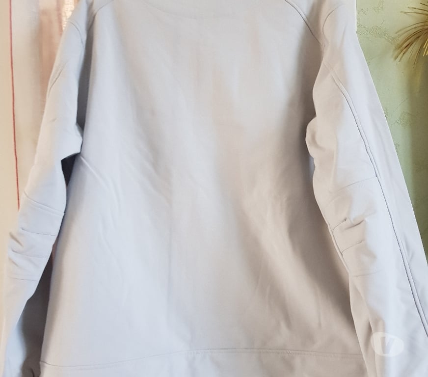 Vêtements occasion Essonne Juvisy sur Orge - 91260 - Photos Vivastreet blouson Softshel Homme XL