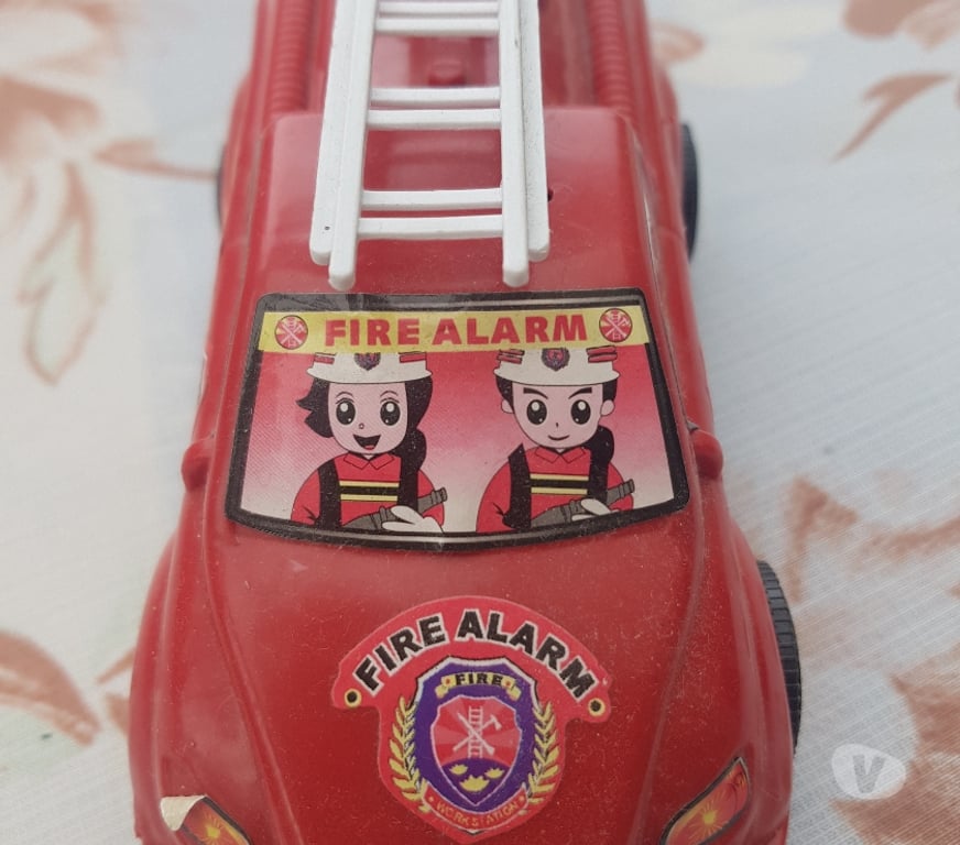 Jeux - Jouets Essonne Juvisy sur Orge - 91260 - Photos Vivastreet voitures enfants