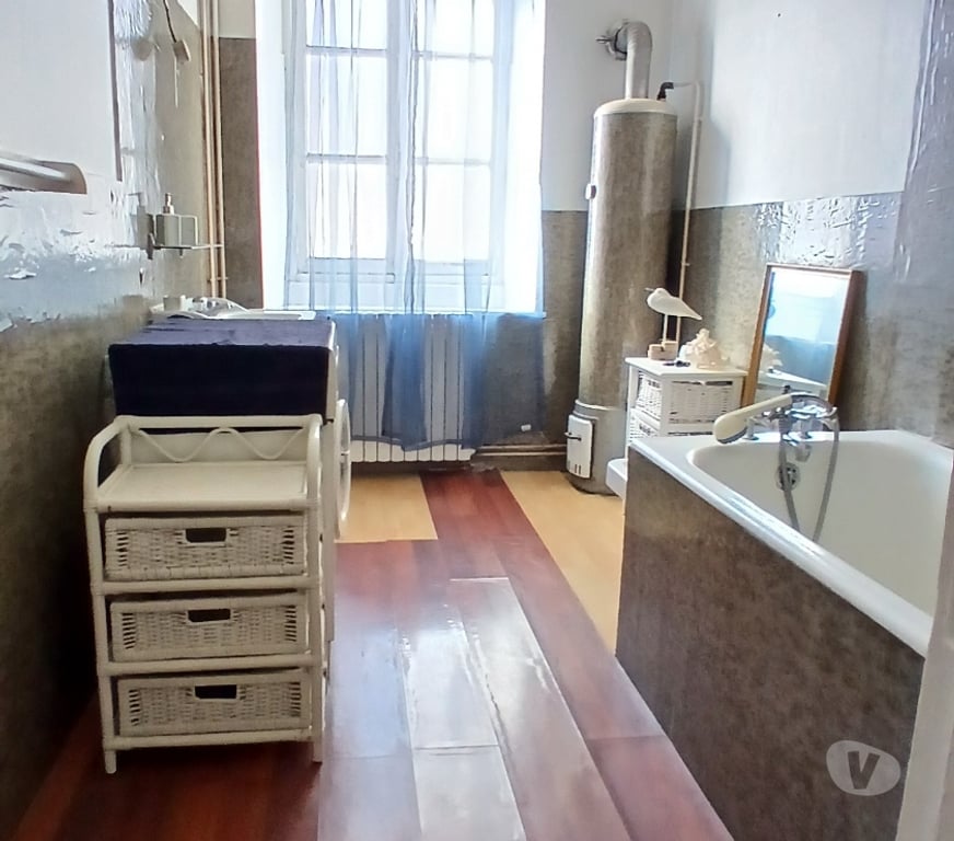 Vente Immeuble Haute-Marne Mussey sur Marne - 52300 - Photos Vivastreet Ensemble immobilier Maison avec 2 granges et terrain