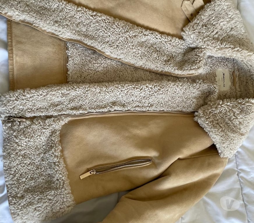 Vêtements occasion Seine-Saint-Denis Epinay sur Seine - 93800 - Photos Vivastreet Offre Exclusive