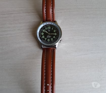 Collection Pradines Lot - Photos Vivastreet une montre lip neuve
