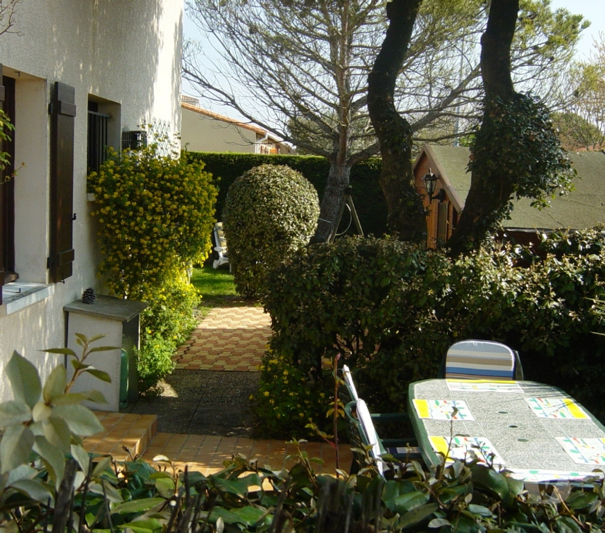 location saisonniere Charente-Maritime Vaux sur Mer - 17640 - Photos Vivastreet Maison au calme,2à6pers,350m mer plage,100m commerces