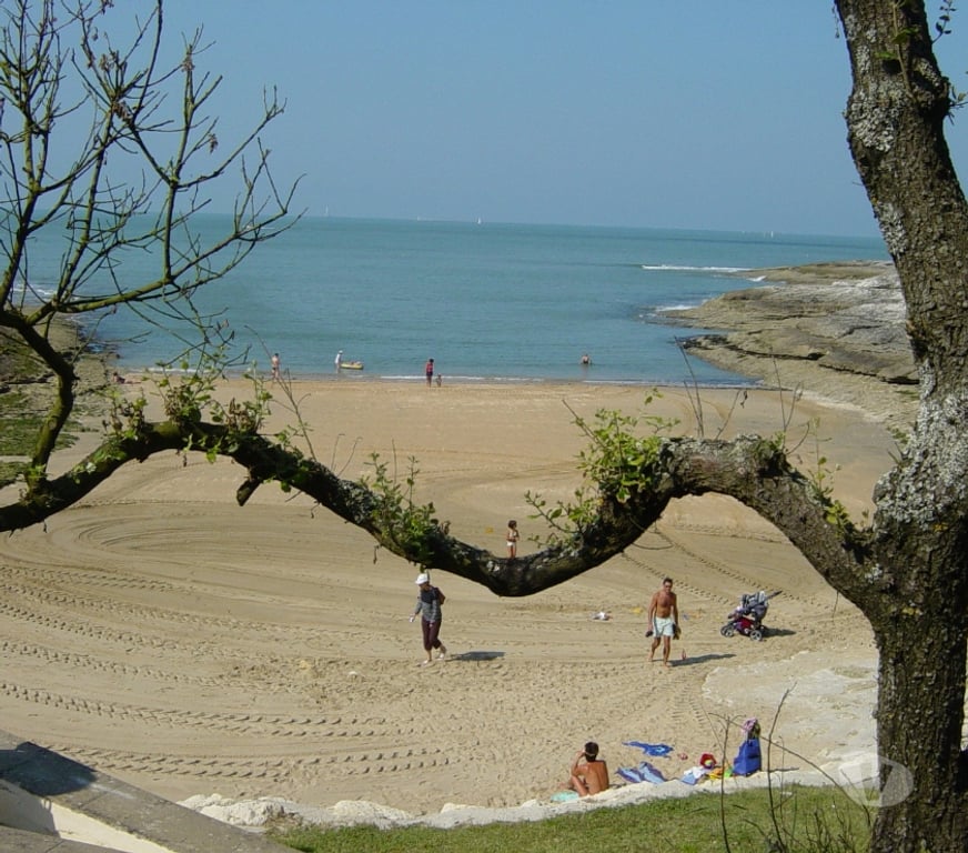 location saisonniere Charente-Maritime Vaux sur Mer - 17640 - Photos Vivastreet Maison très agréable au calme,400m plage mer,100m commerc