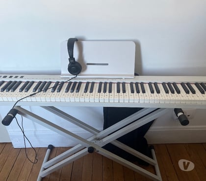 Instruments de musique Lyon Lyon - Photos Vivastreet Clavier piano Longeye