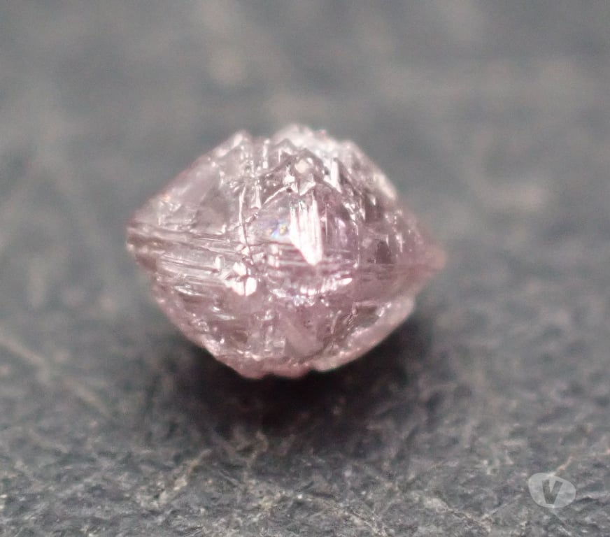 Collection Meurthe-et-Moselle Bertrichamps - 54120 - Photos Vivastreet Diamant brut octaédrique rose , Australie