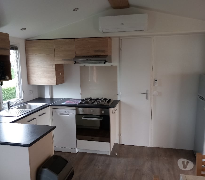 Mobil home Charente-Maritime Les Mathes - 17570 - Photos Vivastreet CLEF EN MAIN DESTOCKAGE !!
