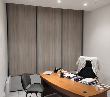 bureaux locaux St Gely du Fesc Hérault - Photos Vivastreet Local 55 m2 3 pièces a louer. Rue principale Libre 01 12