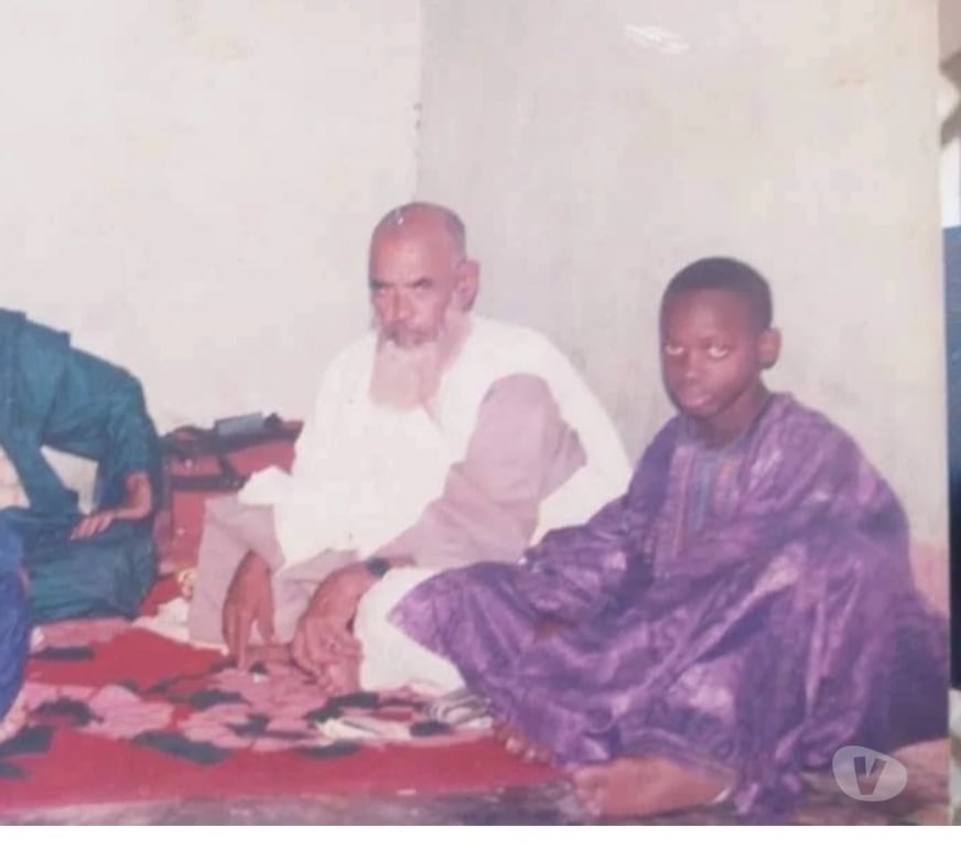 Horoscope - Voyance Paris Paris 8ème ardt - 75008 - Photos Vivastreet Voyant Médium spécialiste en Amour 19 expériences