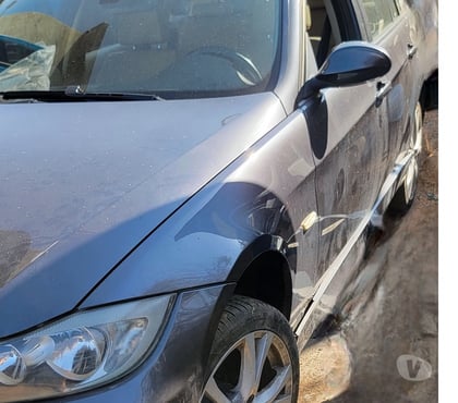 Pièces moteur et accessoires auto St Galmier Loire - Photos Vivastreet Vend toutes pièces bmw e90 e91