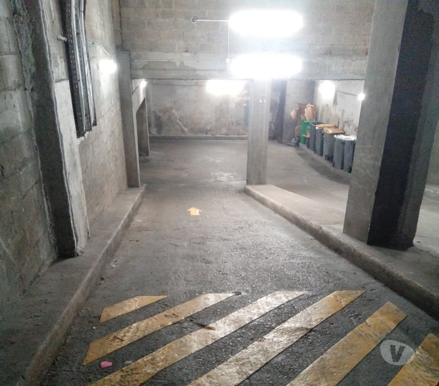 Vente Parking Paris Paris 10ème ardt - 75010 - Photos Vivastreet Parking à vendre rue d'Enghien, Paris 10ème