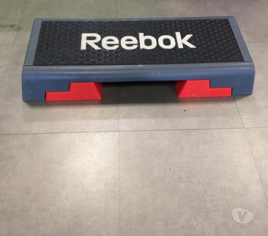 Matériel de sport Oise Gouvieux - 60270 - Photos Vivastreet A VENDRE STEP PROFESSIONNEL