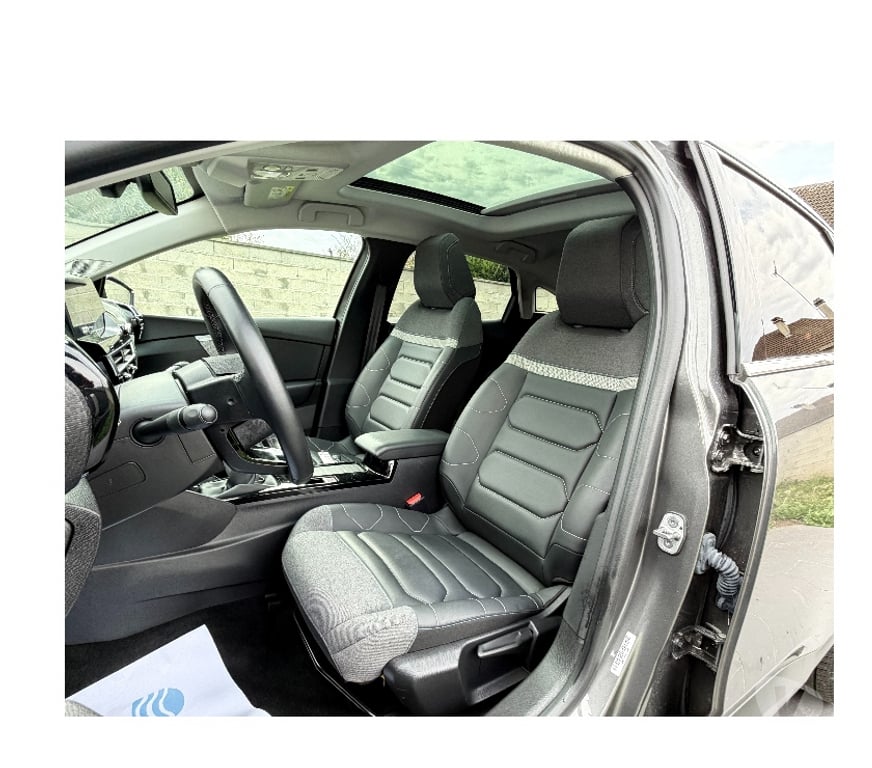 Voiture d'occasion Oise Nogent sur Oise - 60180 - Photos Vivastreet CITROEN C4 SHINE PACK 130CH ESSENCE AN 03 2023 26875 km