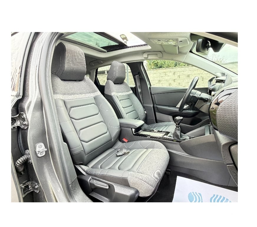 Voiture d'occasion Oise Nogent sur Oise - 60180 - Photos Vivastreet CITROEN C4 SHINE PACK 130CH ESSENCE AN 03 2023 26875 km