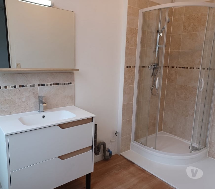 Location appartement Calvados Caen - 14000 - Photos Vivastreet T2 A CAEN avec garage