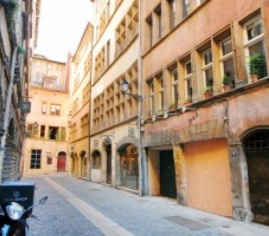 Appartements à vendre Rhône Lyon - Photos Vivastreet T3 80m2 type Loft dans le Vieux Lyon - Direct Propriétaire