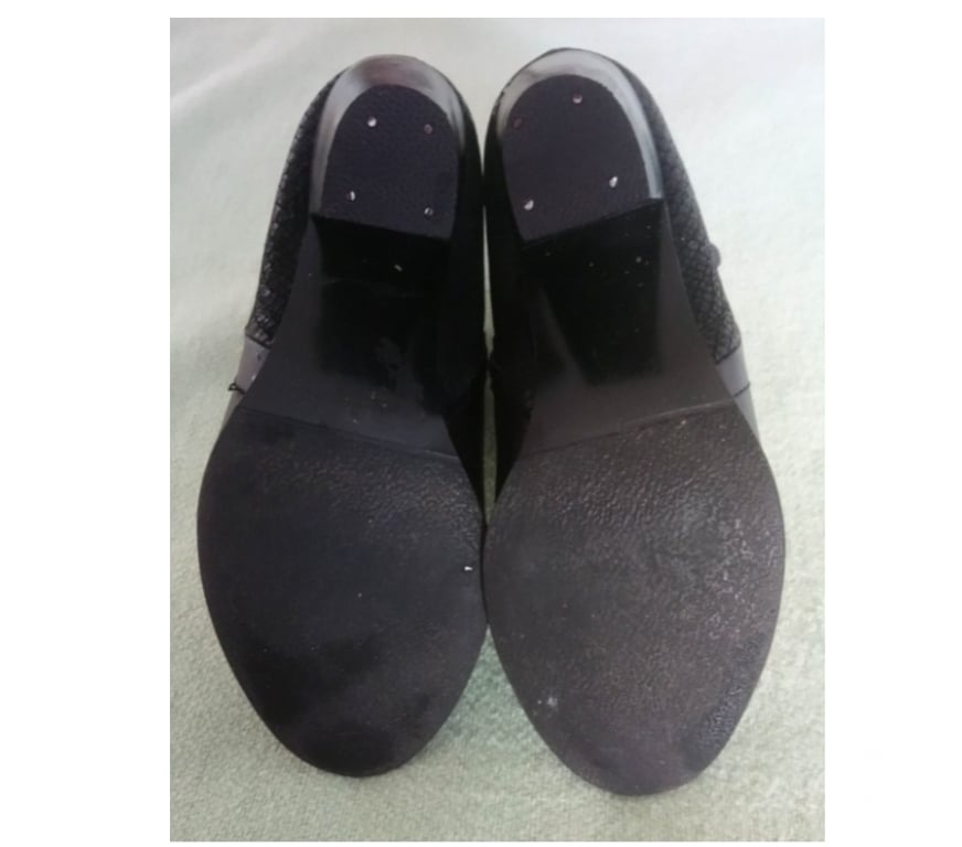 Chaussures Seine-Saint-Denis La Courneuve - 93120 - Photos Vivastreet Bottines pour femme