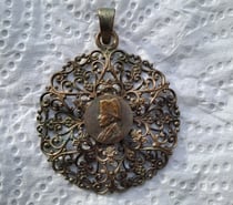 Photos Vivastreet napoléon médaillon