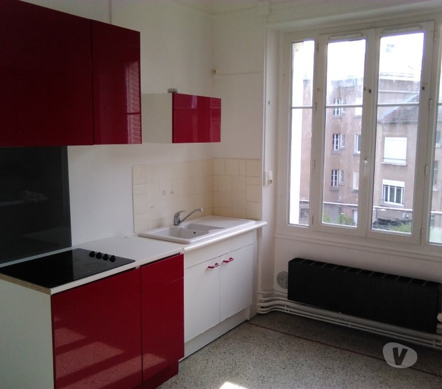 Location appartement Meurthe-et-Moselle Toul - 54200 - Photos Vivastreet Grand F3 - 92 m2