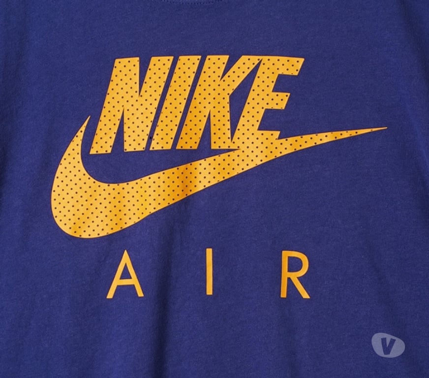 Vêtements occasion Paris Paris 5ème ardt - 75005 - Photos Vivastreet T-shirt Nike Air bleu & orange – Taille XL