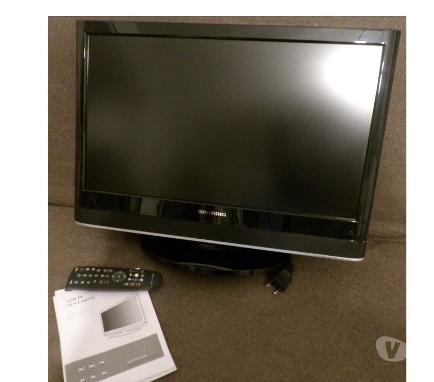 Photo - Video - Son Isère St Clair de la Tour - 38110 - Photos Vivastreet TV Grundig 22''