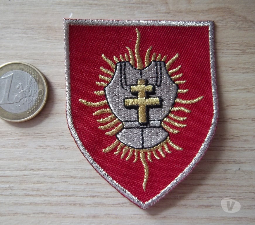 Collection Manche Valognes - 50700 - Photos Vivastreet écusson militaire 6 12e régiment cuirassiers arme blindée