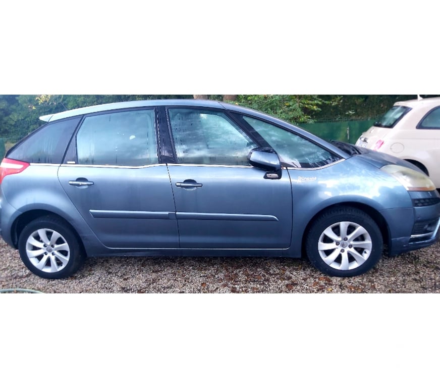 Voiture d'occasion Alpes-Maritimes Mougins - 06250 - Photos Vivastreet Citroën C4 Picasso