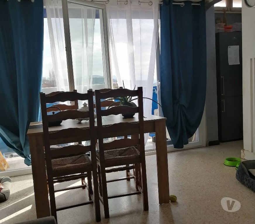 Colocations Bouches-du-Rhône Aix en Provence - Photos Vivastreet Je partage mon studio 31 M2 avec un gars