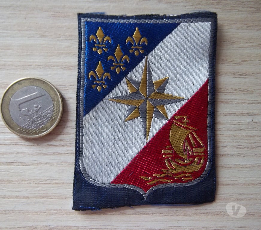 Collection Manche Valognes - 50700 - Photos Vivastreet écusson militaire 3 corps d'armée Paris