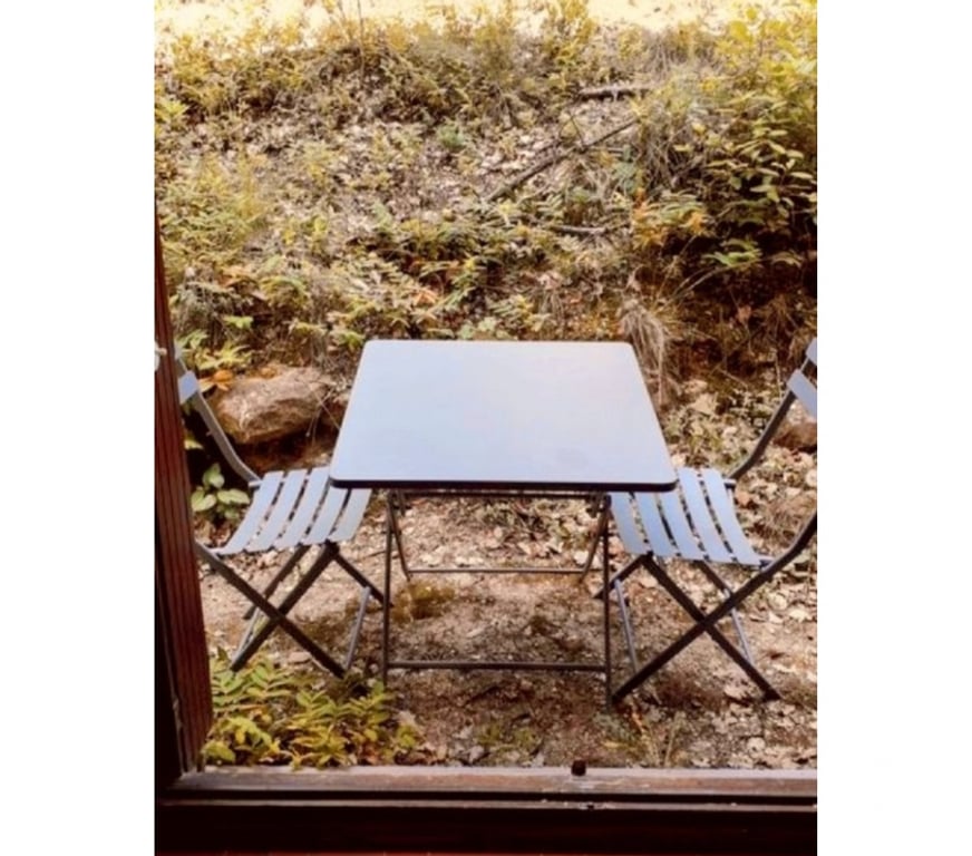 location saisonniere Alpes-de-Haute-Provence Greoux les Bains - 04800 - Photos Vivastreet Idéal appart. avec chambre à 200m des Thermes