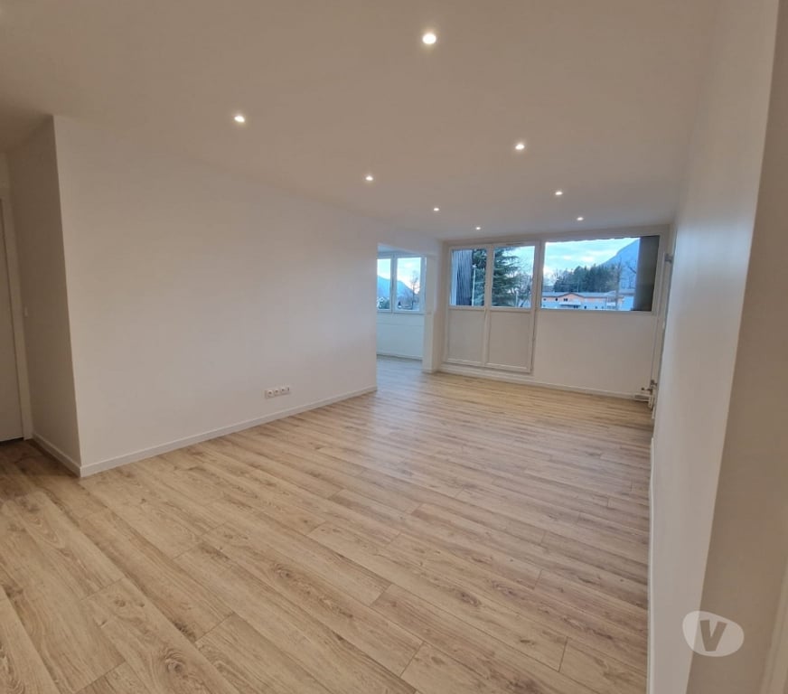 Appartements à vendre Haute-Savoie Thyez - 74300 - Photos Vivastreet lumineux appartement 93 m2, rénové à neuf