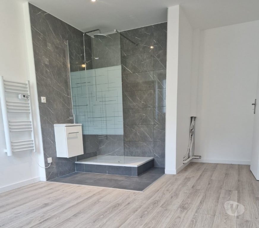 Appartements à vendre Haute-Savoie Thyez - 74300 - Photos Vivastreet lumineux appartement 93 m2, rénové à neuf