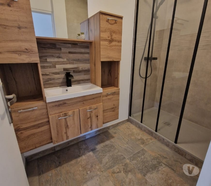 Appartements à vendre Haute-Savoie Thyez - 74300 - Photos Vivastreet lumineux appartement 93 m2, rénové à neuf