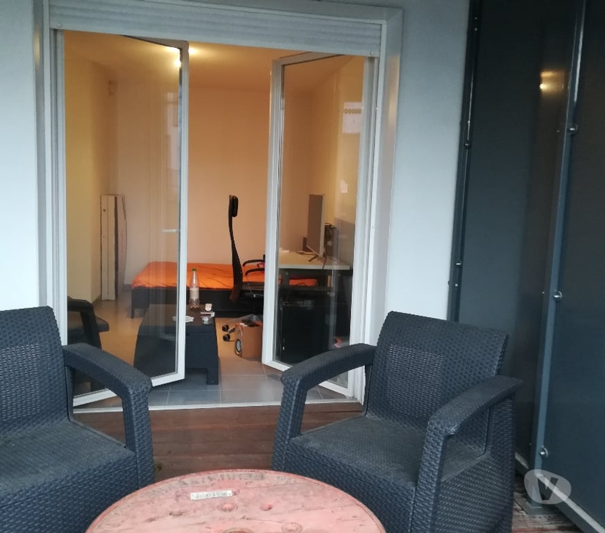 Location appartement Rhône Lyon - Photos Vivastreet Loue Grand Studio avec terrasse et Paring en sous-sol