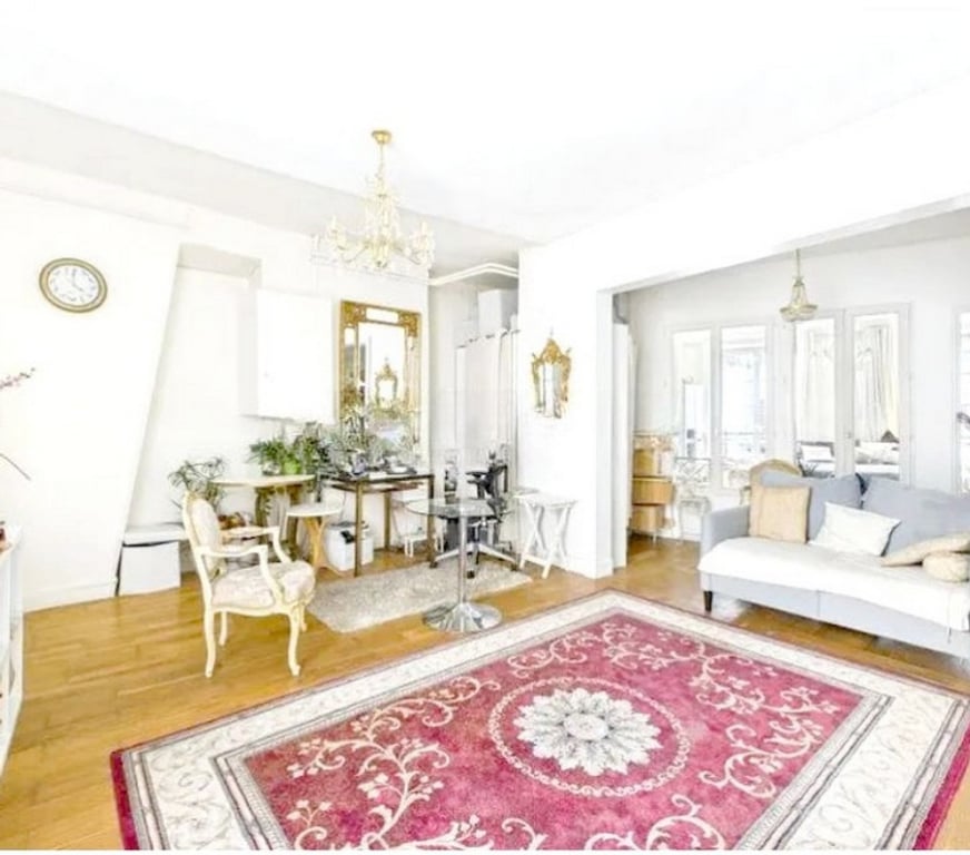 Location appartement Paris Paris 9ème ardt - 75009 - Photos Vivastreet Colocation, Pour 1 personne