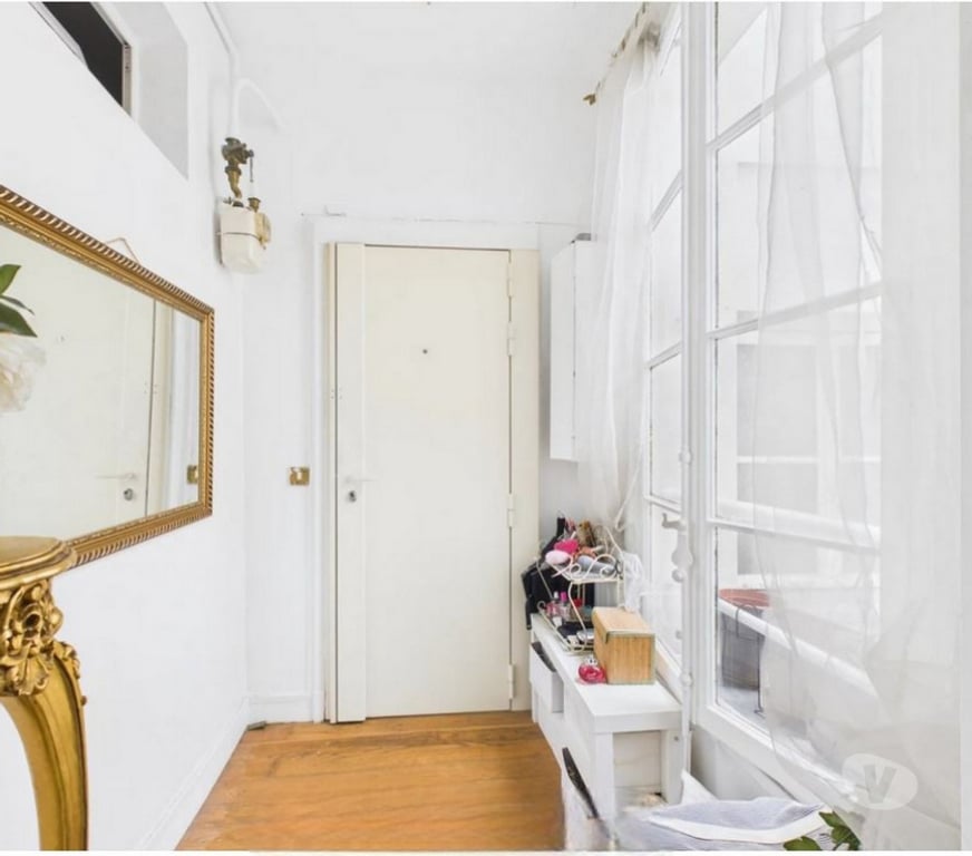 bureaux locaux Paris Paris 9ème ardt - 75009 - Photos Vivastreet Bureaux, pour 1 personne