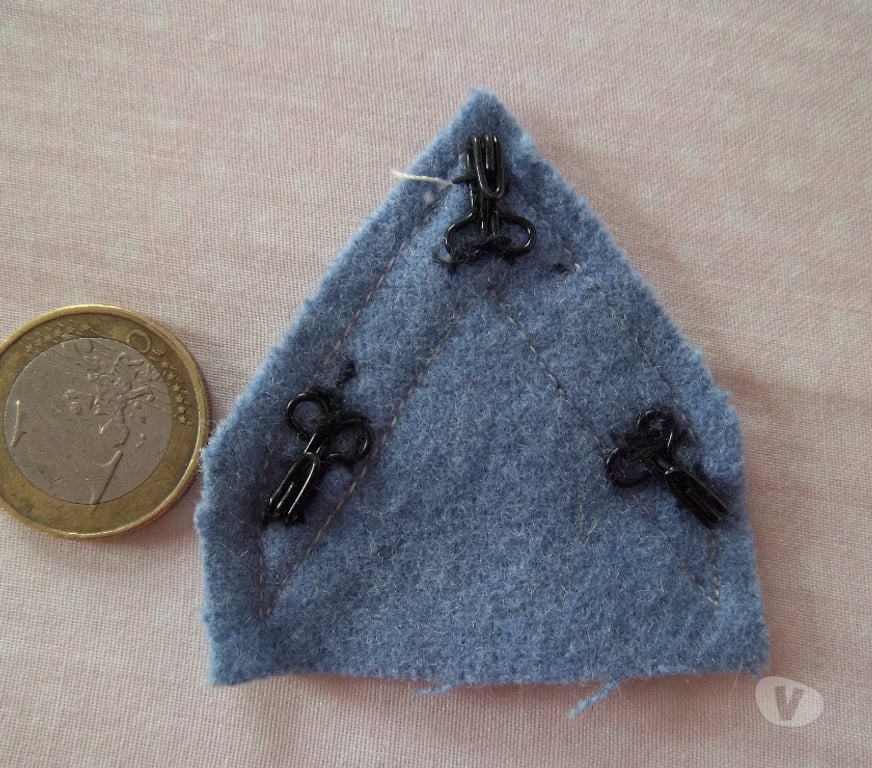 Collection Manche Valognes - 50700 - Photos Vivastreet grade arme blindée cavalerie 1ére classe ADL écusson