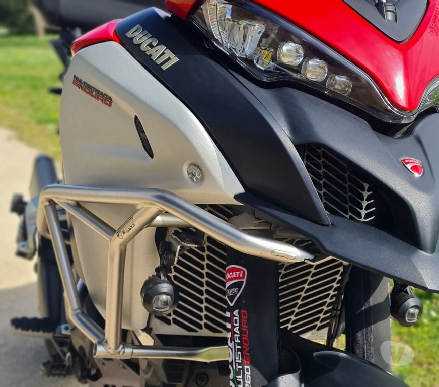 Moto d'occasion Bouches-du-Rhône St Mitre les Remparts - 13920 - Photos Vivastreet Multistrada 1260 enduro