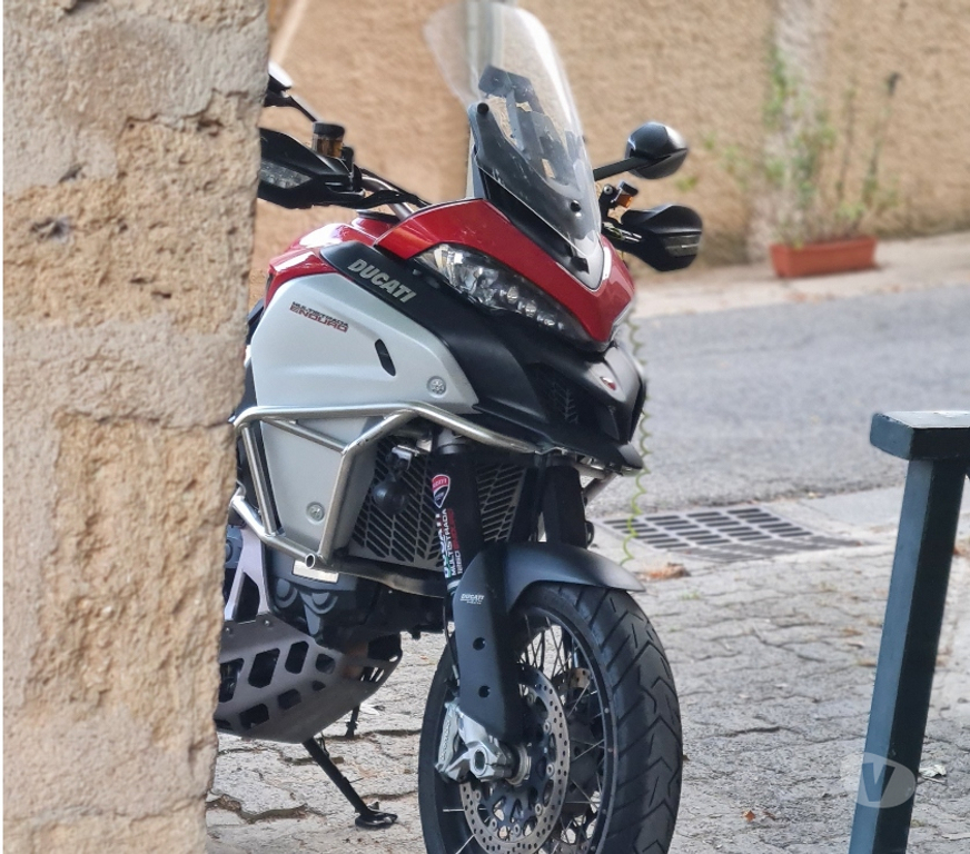 Moto d'occasion Bouches-du-Rhône St Mitre les Remparts - 13920 - Photos Vivastreet Multistrada 1260 enduro