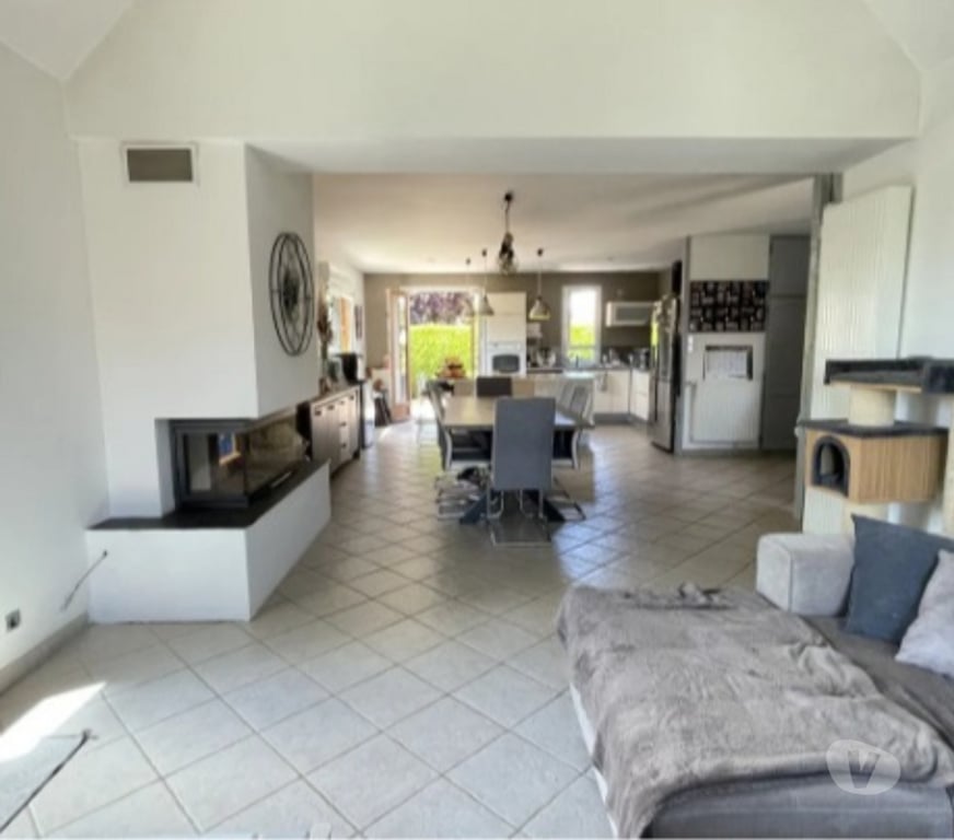 Location maison Eure Bourgtheroulde Infreville - Photos Vivastreet maison individuelle 5 pièces Grand Bourgtheroulde