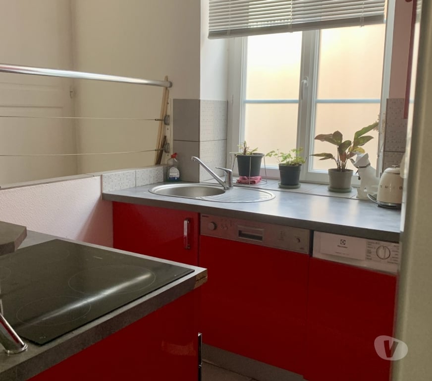 Location appartement Allier St Pourcain sur Sioule - 03500 - Photos Vivastreet Appartement T2bis - centre ST POUCAIN SIOULE