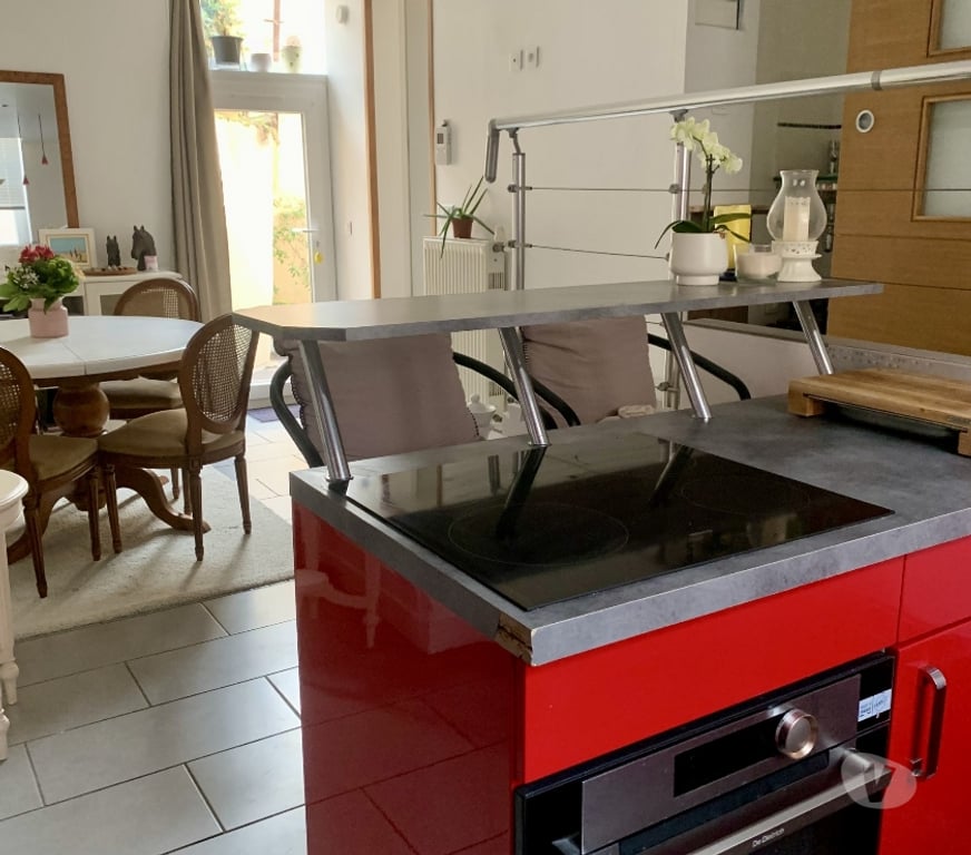 Location appartement Allier St Pourcain sur Sioule - 03500 - Photos Vivastreet Appartement T2bis - centre ST POUCAIN SIOULE