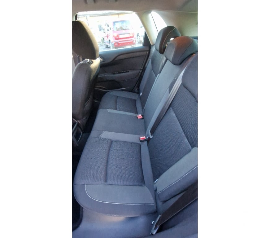 Voiture d'occasion Bas-Rhin Oberschaeffolsheim - 67203 - Photos Vivastreet C4 PURETECH 110 BVM MILLENIUM