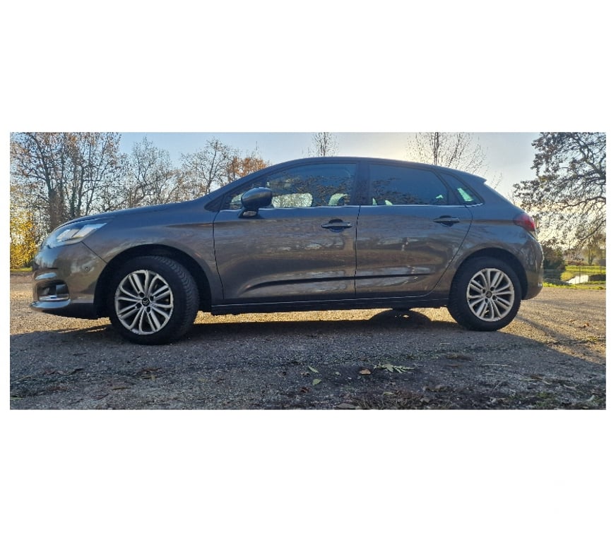 Voiture d'occasion Bas-Rhin Oberschaeffolsheim - 67203 - Photos Vivastreet C4 PURETECH 110 BVM MILLENIUM