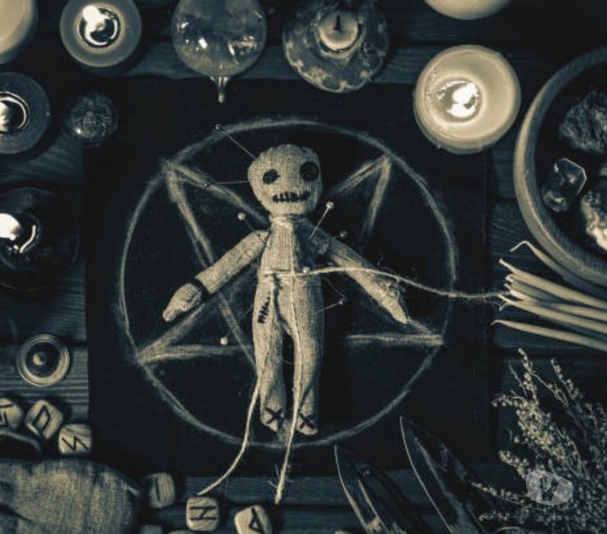 Horoscope - Voyance Isère Grenoble - Photos Vivastreet Voyant Médium Latif spécialiste en Retour affectif