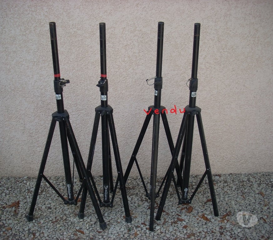 Instruments de musique Marne Chalons en Champagne - 51000 - Photos Vivastreet nombreux et divers matériel de musique