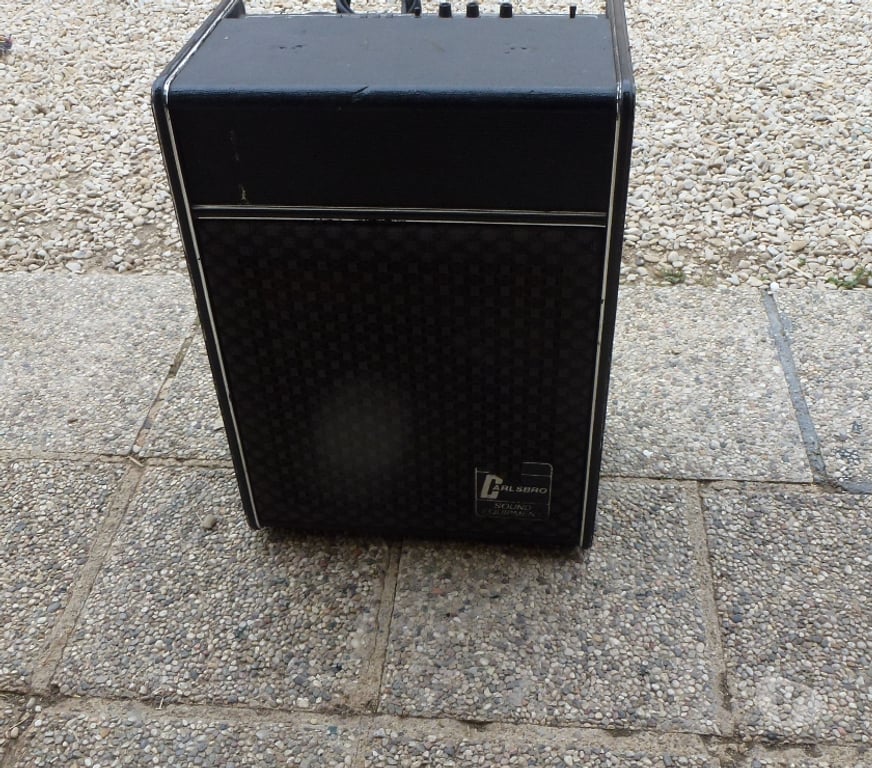 Instruments de musique Marne Chalons en Champagne - 51000 - Photos Vivastreet nombreux et divers matériel de musique