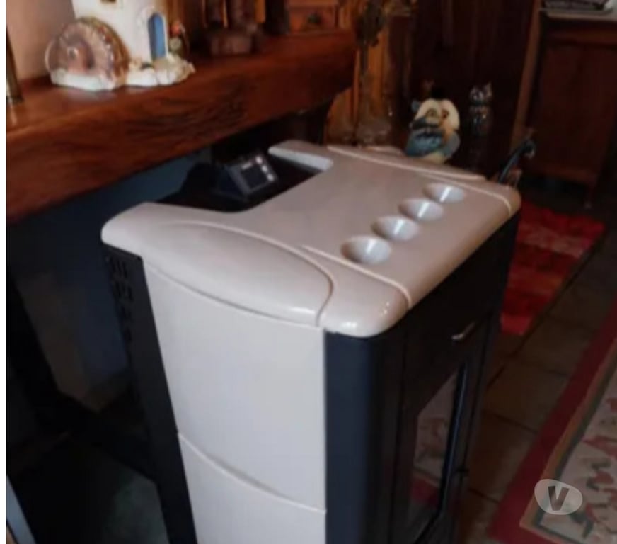 Electroménager occasion Pyrénées-Orientales Prades - 66500 - Photos Vivastreet Poele à pellet ceramique 9KW